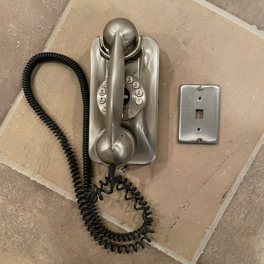 Retro Phone (landline)